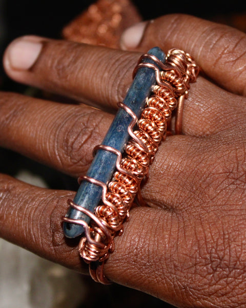 Kyanite + Copper 3 Finger Ring