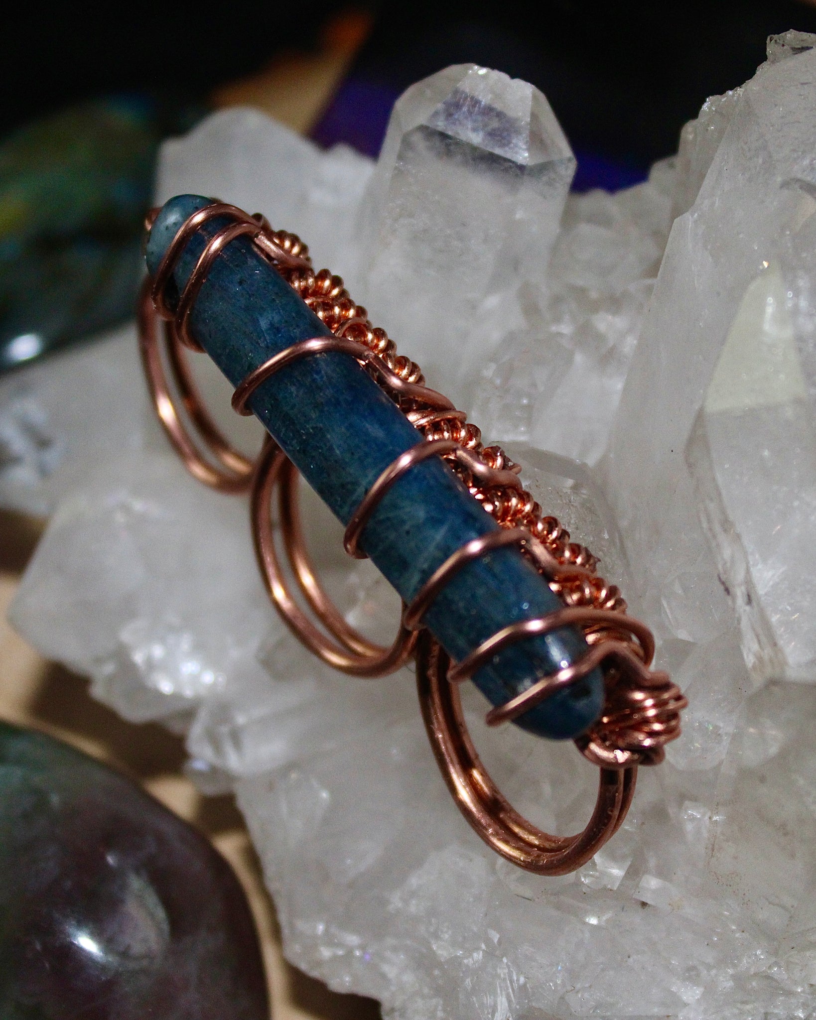 Kyanite + Copper 3 Finger Ring