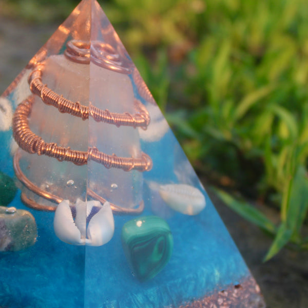 Blu Wave Orgonite Pyramid